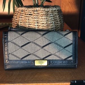 Fossil Canvas Leather Wallet